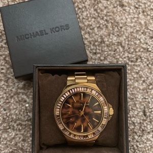 MICHAEL KORS GOLD WATCH MK5723